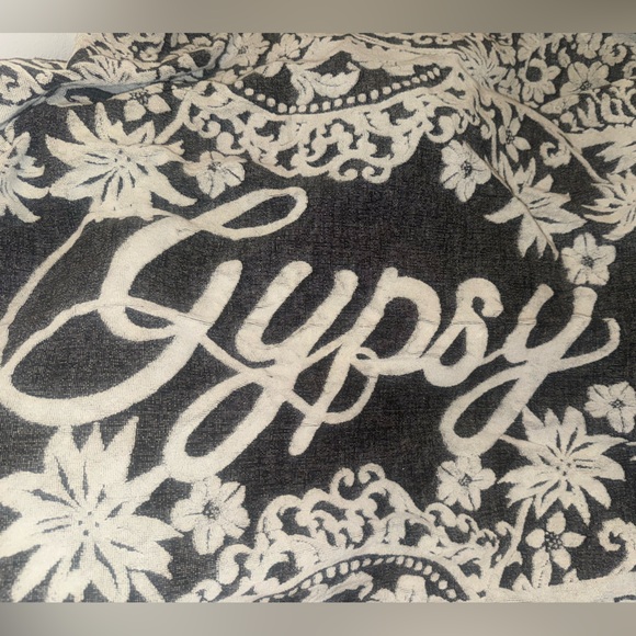 SPELL GYPSY Jacquard Large Beach Towel Black and White Fringe detail - Picture 4 of 8